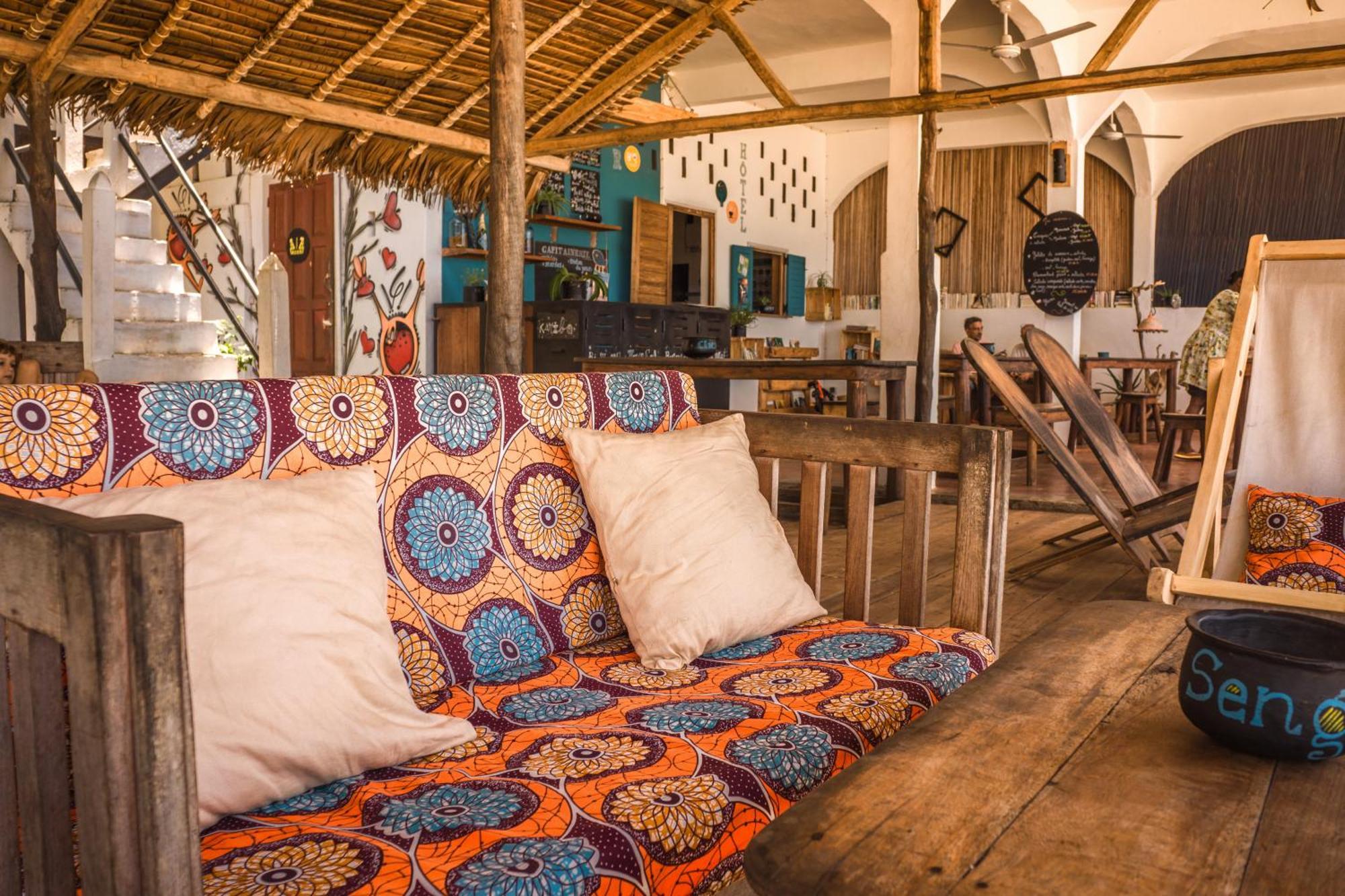 Hotel Chez Senga à Madirokely  Extérieur photo